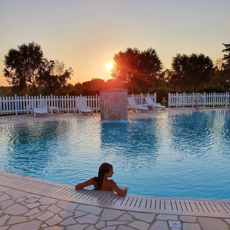 אוטרנטו Agriturismo La Rondine מראה חיצוני תמונה